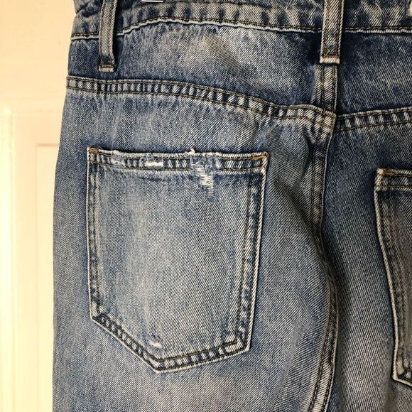 Flying Monkey Super Distressed Medium Wash Straight Leg Jeans Size 8/29 - Picture 7 of 15